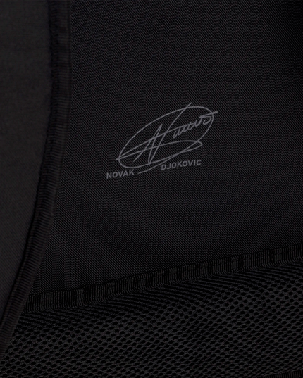 Head Djokovic 12R signature